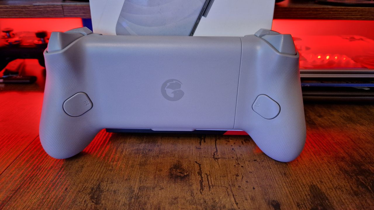 GameSir G8 Galileo's back