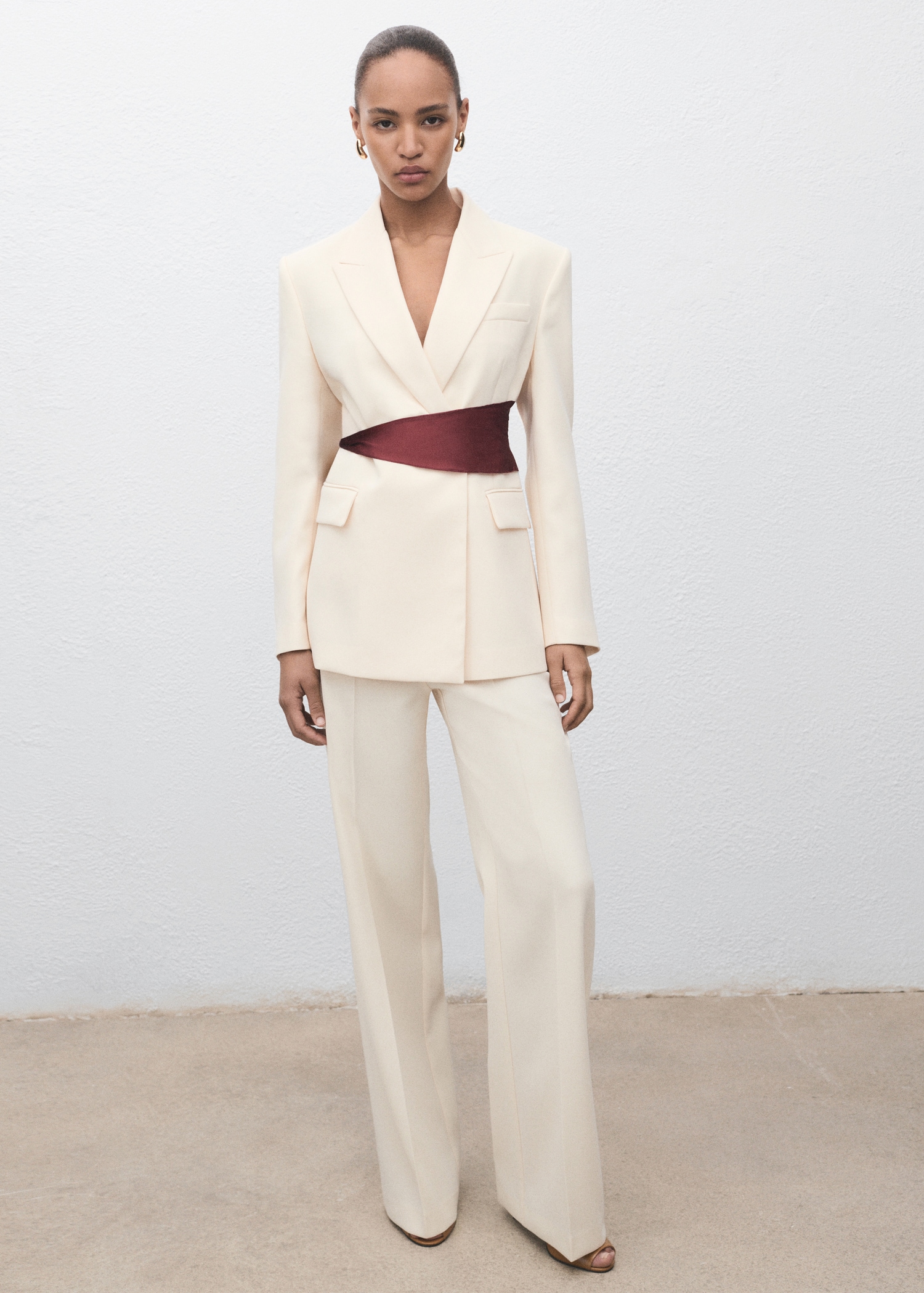 Straight Mid-Rise Suit Trousers - Women | Mango United Kingdom