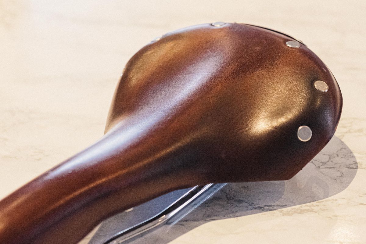 Selle Vélo Vintage Marron Cuir Synthétique - Avec Amortisseurs, Confortable Et Rétro