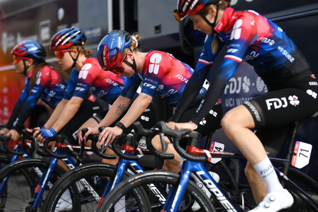 The FDJ-Suez riders warmed-up before the La Vuelta Femenina