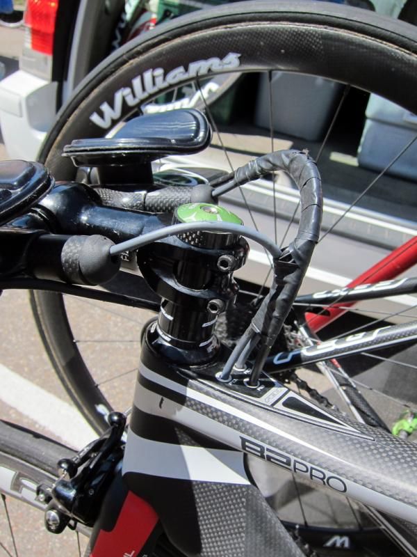 A generous helping of electrical tape helps keep the cables tightly together and out of the way of the wind on this Team Exergy Felt B2.