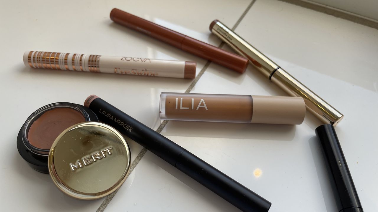 Best Cream Eyeshadows - a line up of products from zoeva, ilia, laura mercier, merit 