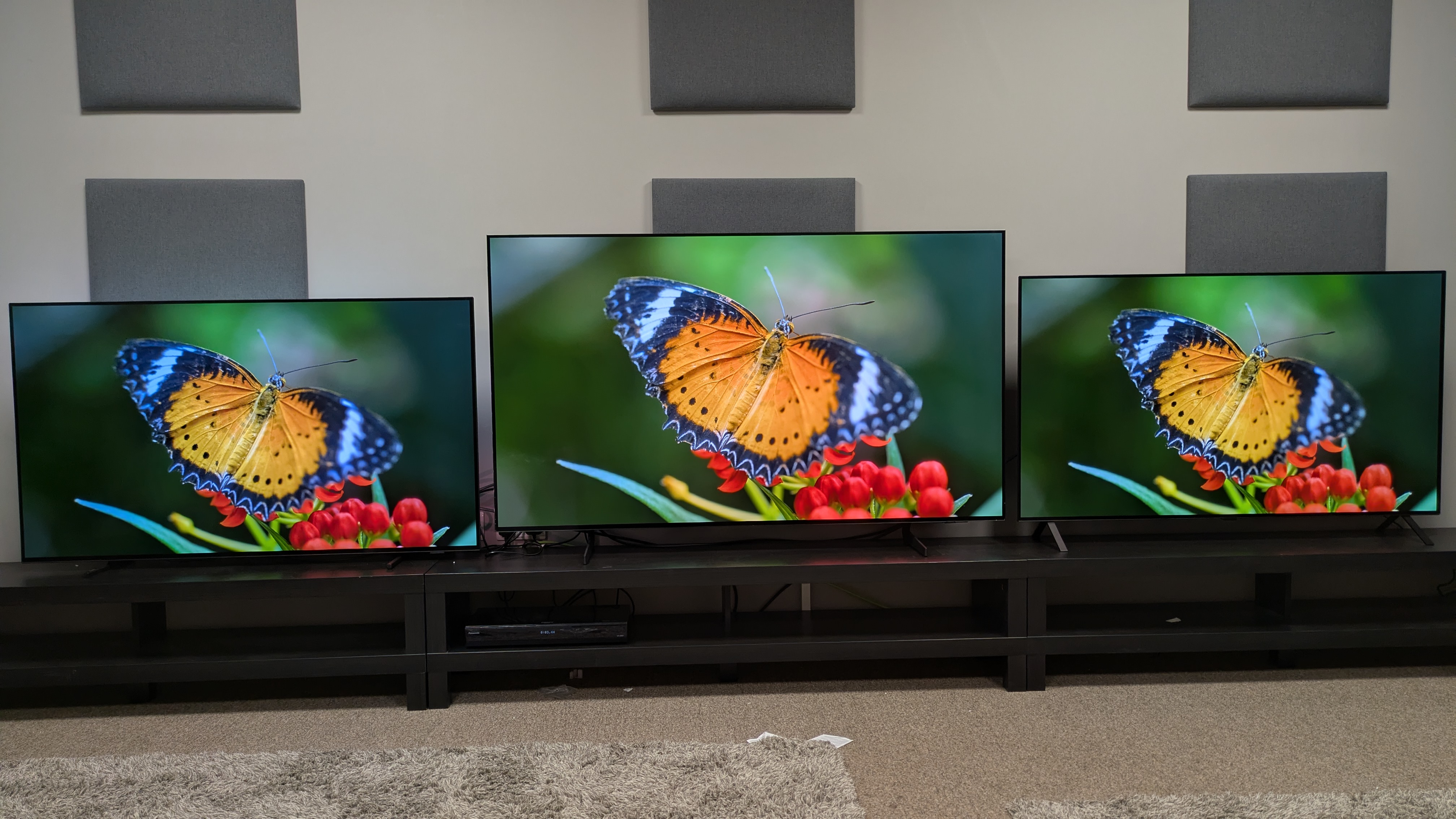 Philips OLED760 vs Samsung S85F vs LG B5 showing orange butterfly on screen