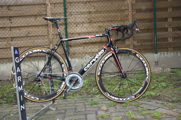 Pro bike: Thor Hushovd's Garmin-Cervélo Cervélo R3 Paris-Roubaix ...