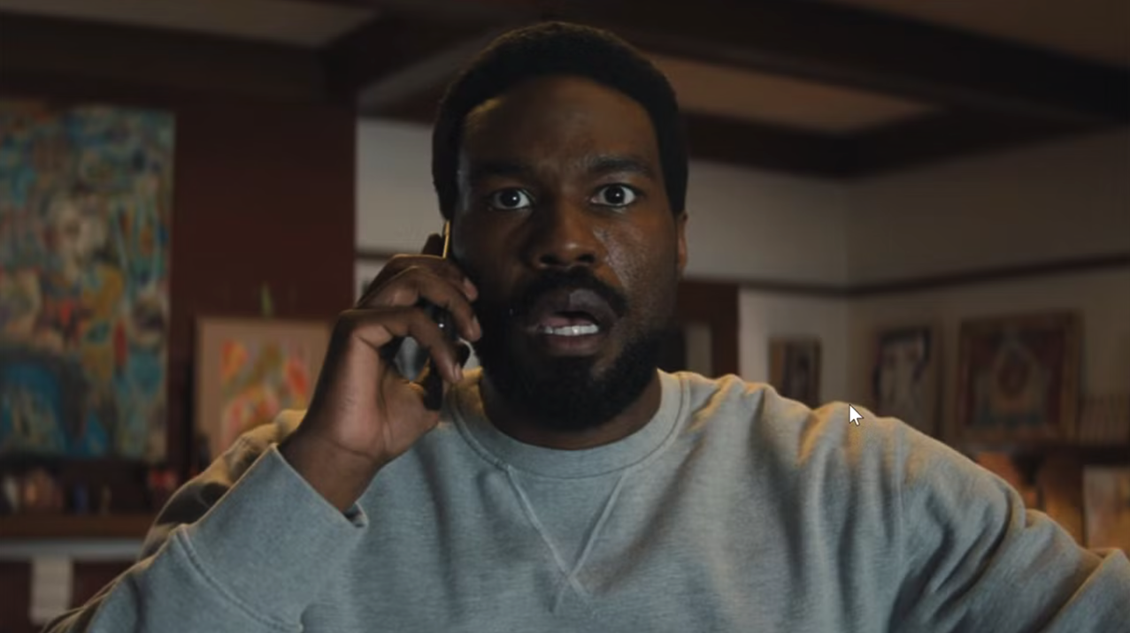 A still from Wonder Man starring Yahya Abdul-Mateen II