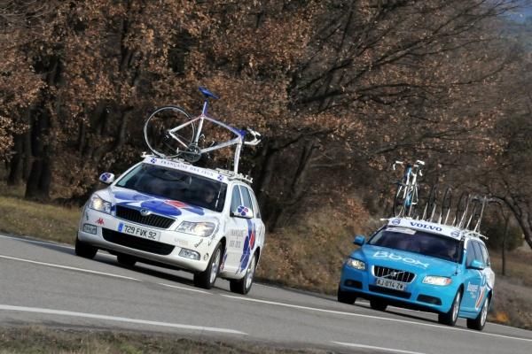 FDJ and Bbox Bouygues Telecom's team cars