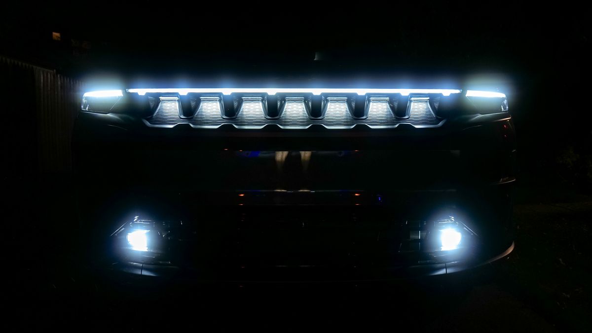 2025 Jeep Wagoneer S test drive.