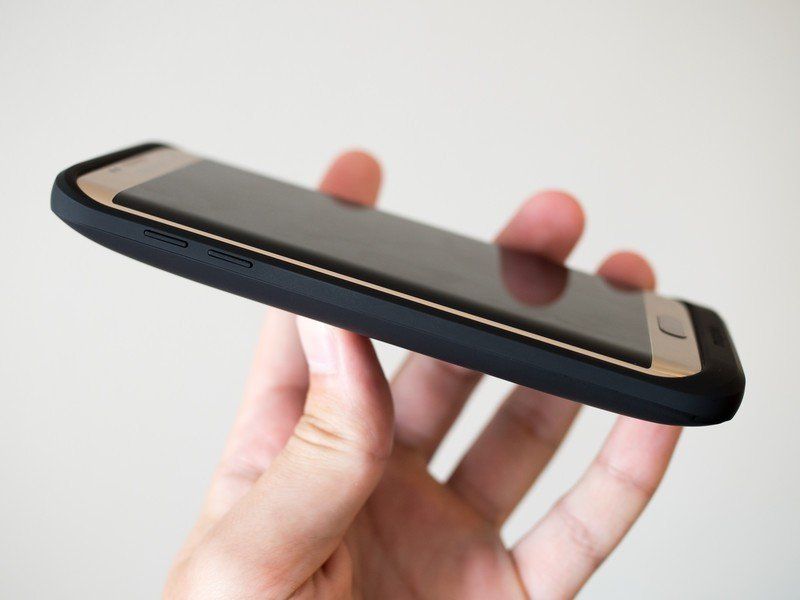 Mophie Juice Pack for the Galaxy S7 and S7 edge