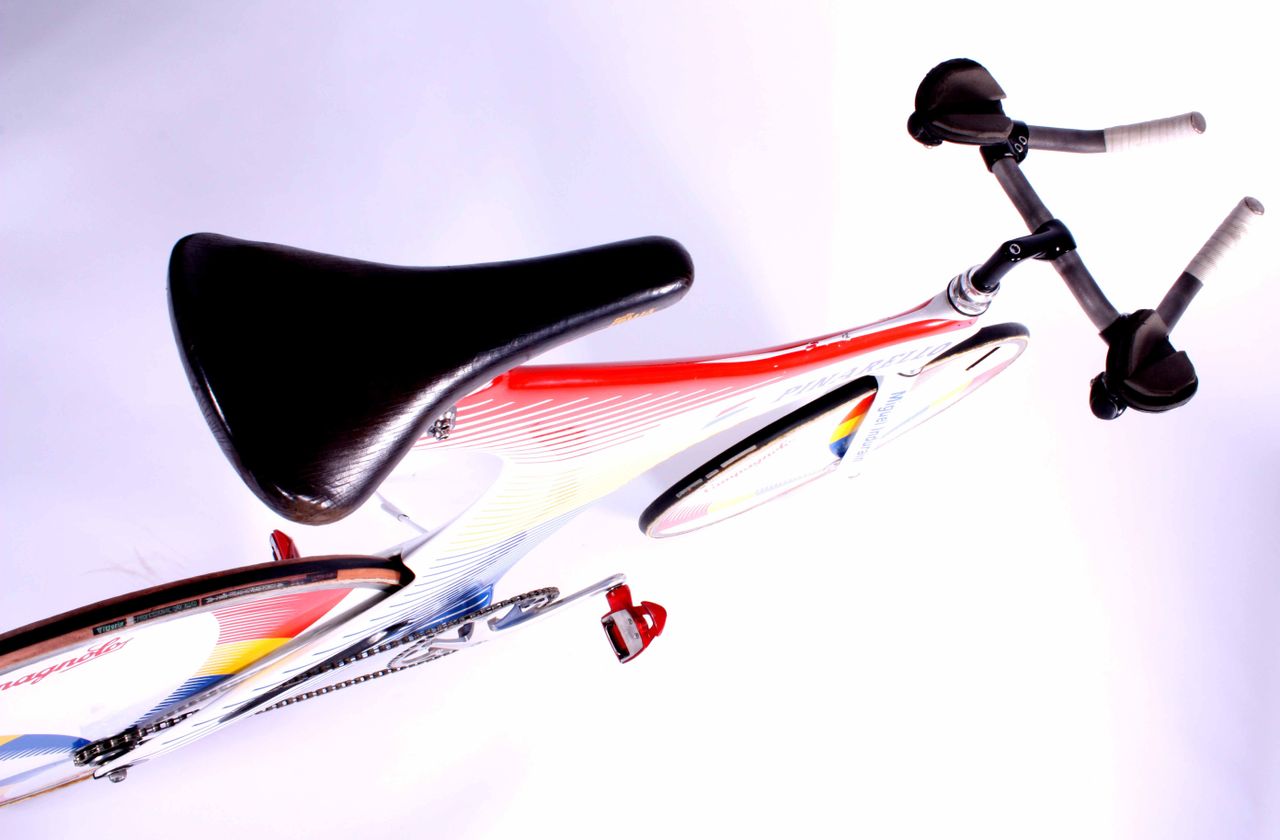 Miguel Indurain was the first man to take the hour record beyond 53 kilometres.