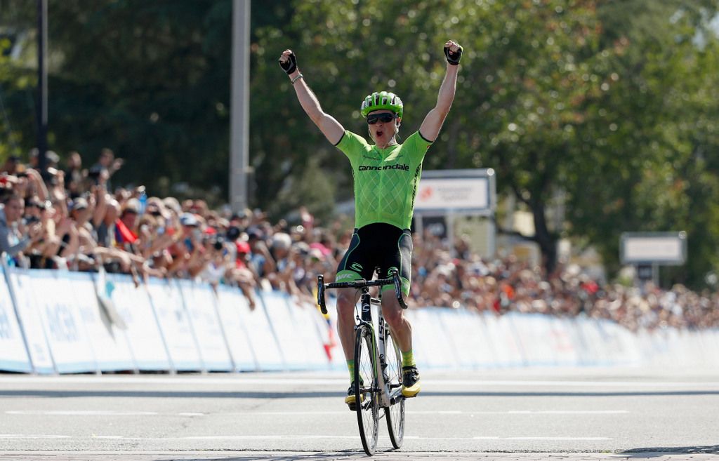 Ben King (Cannondale) lifts his arms in celebration at his stage 2 victory