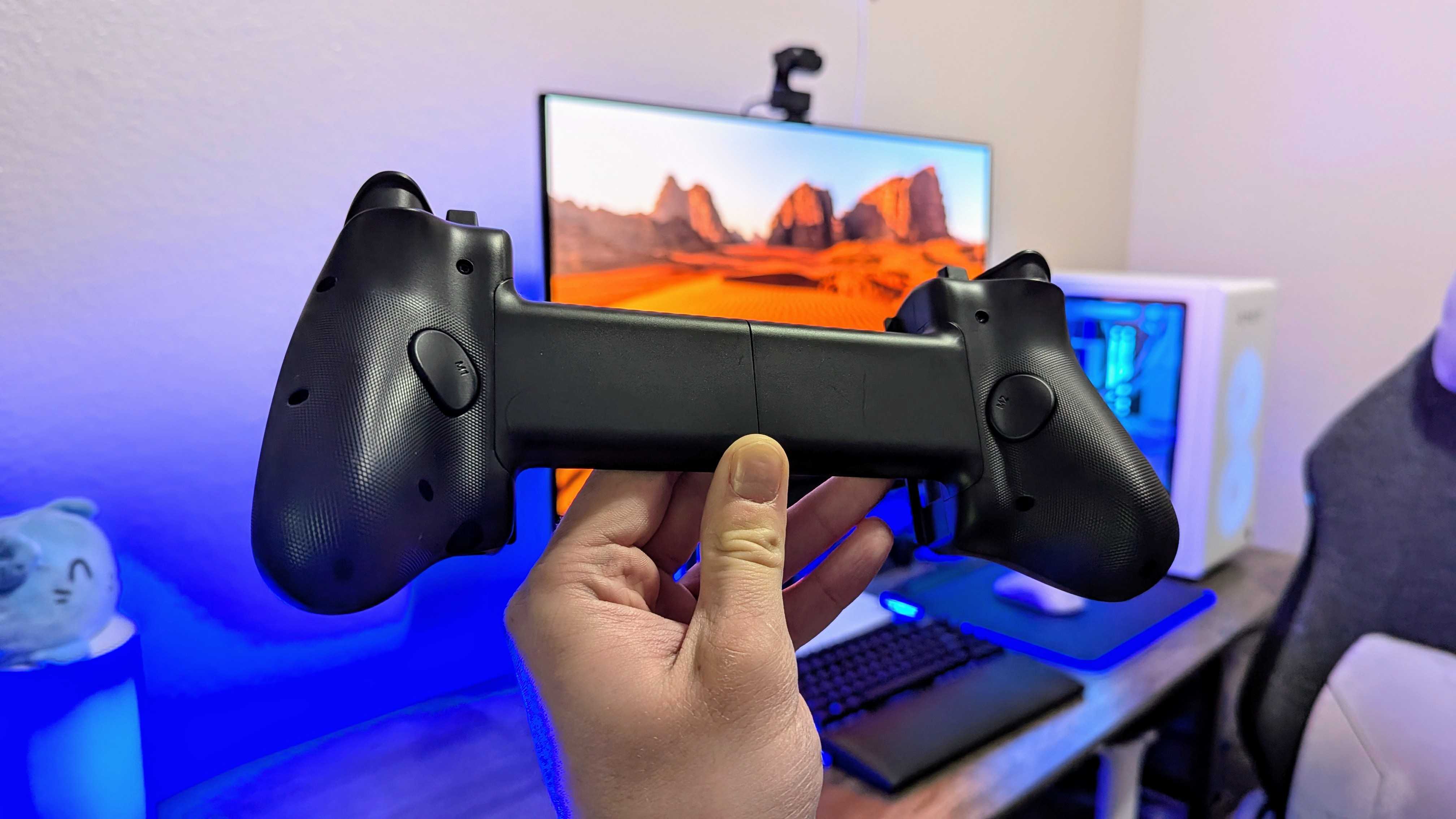 Image of the Razer Kishi V3 Pro mobile gaming controller.