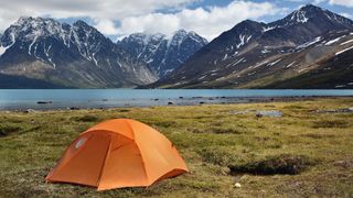 how to choose a tent: wild camping
