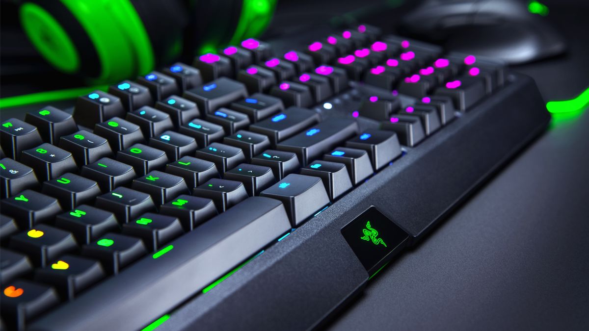 Buy Razer x *A Bathing Ape® BlackWidow V3 - Green Switch - US, Gaming  Keyboards