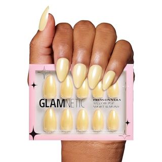 Glamnetic Press on Nails – Yellow Pop | Kurze mandelgelbe Nägel mit einem Hauch von Glasur | 15 Größen – 30 Nagelsets mit Kleber