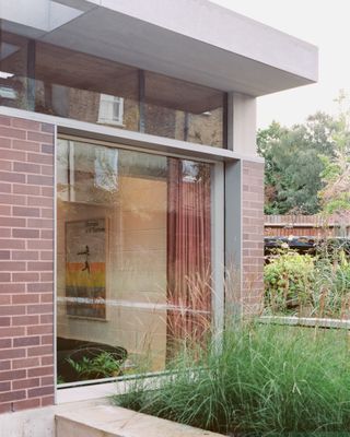 Six Columns House by 31/44 Architects