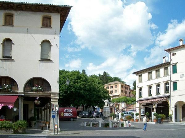 The fountain in the central piazza is fed by a Roman aqueduct.