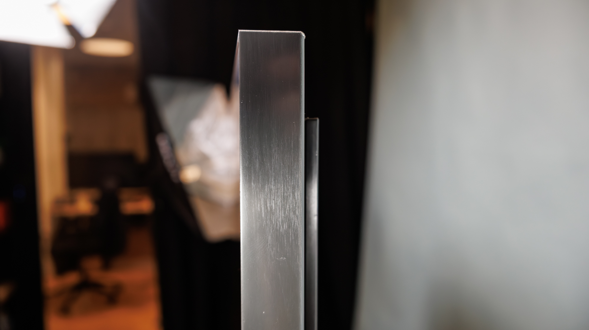 The side of a Samsung R95H Micro RGB TV