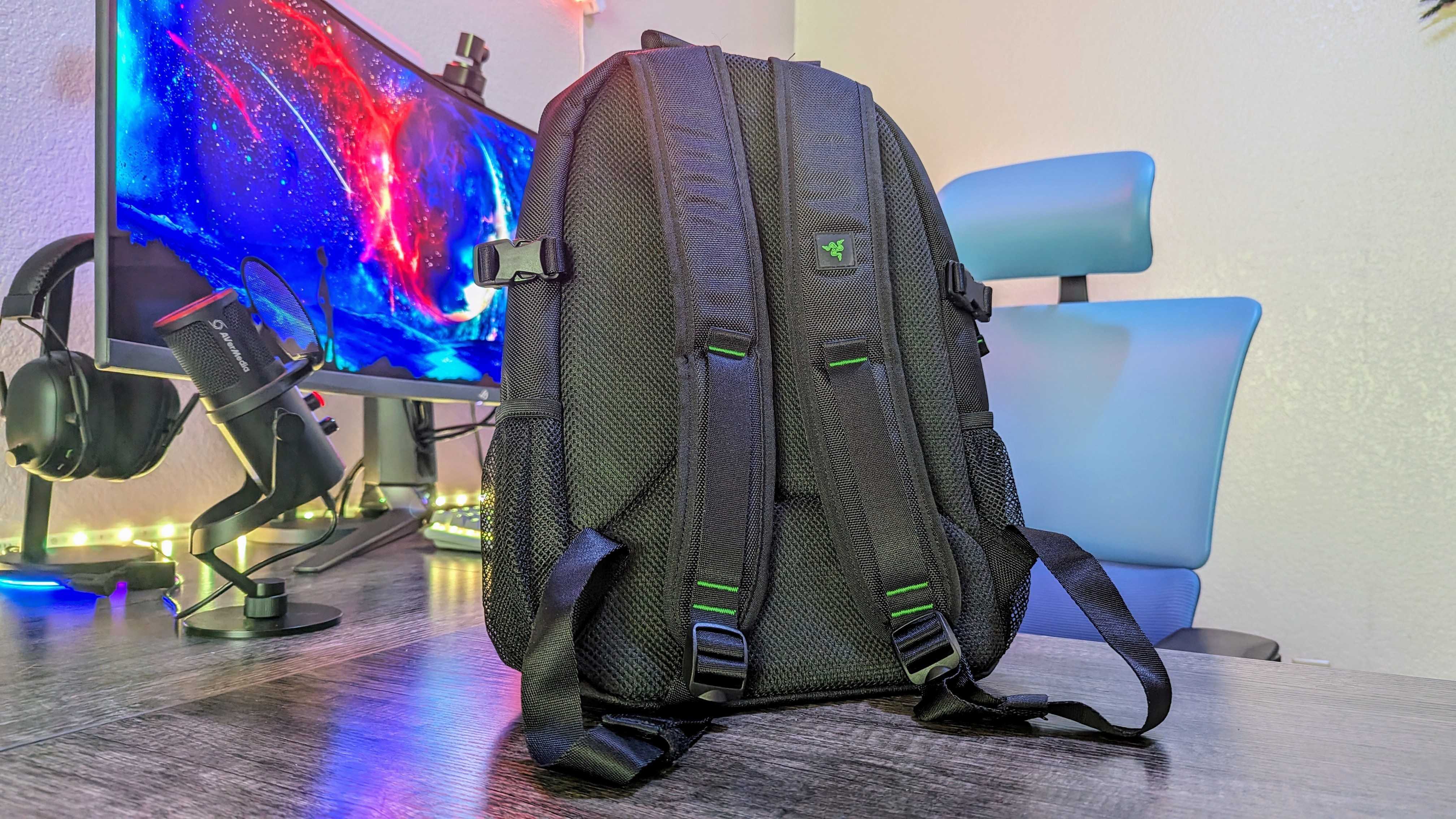 Image of the Razer Rogue V3 Backpack.