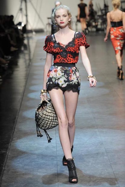 Dolce & Gabbana Spring/Summer 2010 - Milan Fashion Week - Marie Claire