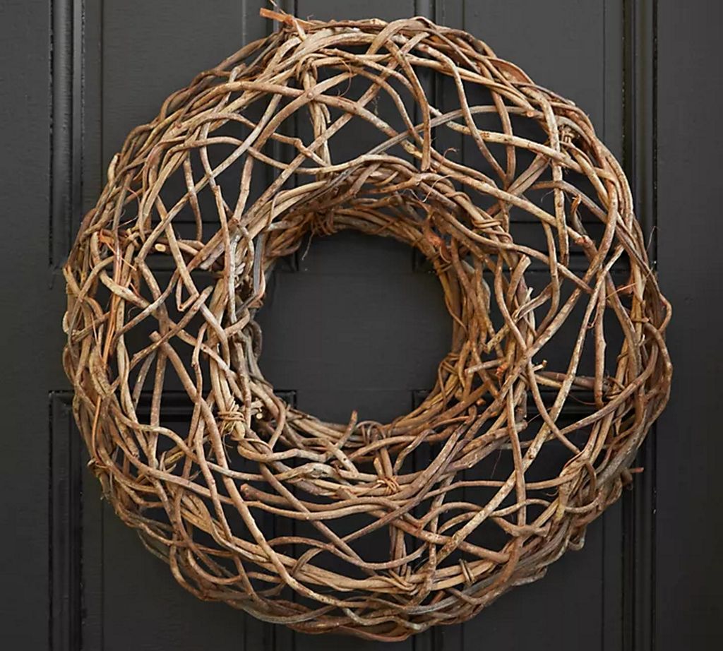 The best door wreaths to make the most of the fall season | Livingetc
