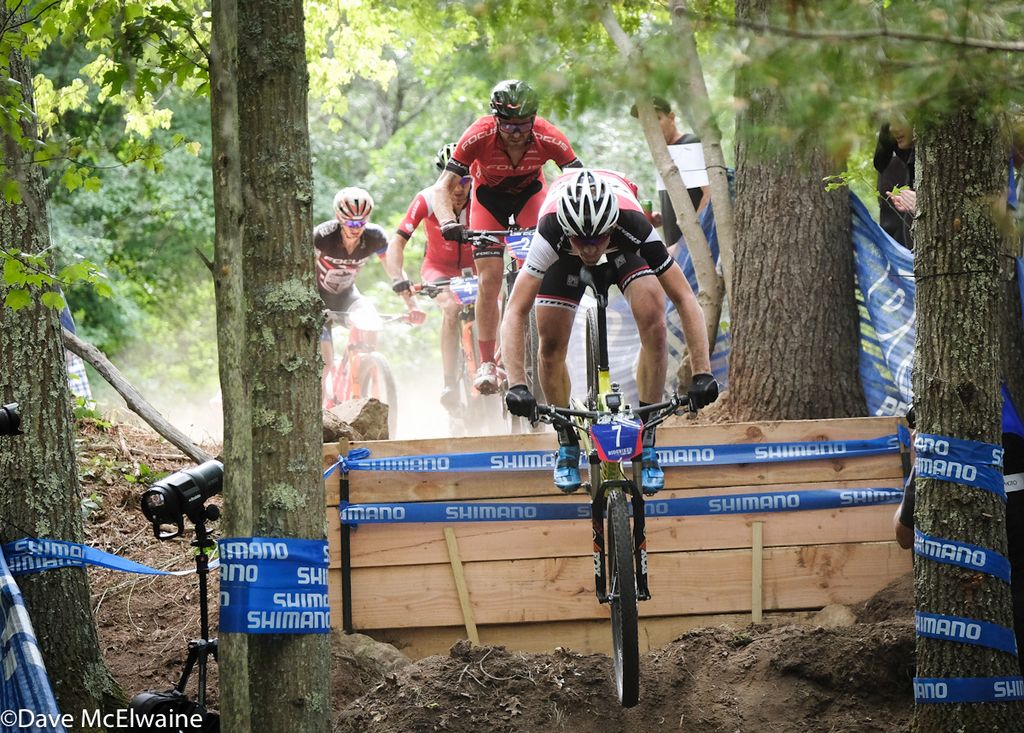 Christian Pfaffle (Stevens MTB) leading a group of five on the second lap