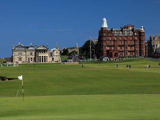 Hole 1, St Andrews Old Course, Burn