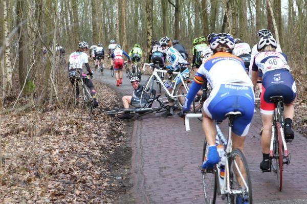 A small crash in the bunch delayed riders, but everyone got up and completed the race