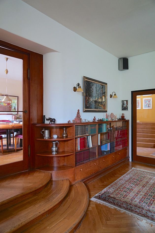 Oscar Alfred Borum House living space interior view