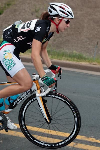 Leah Kirchmann (Colavita-Forno d'Asolo) on the way back to town.