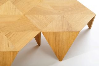 This new ’Azumi’ dining table. ﻿﻿
