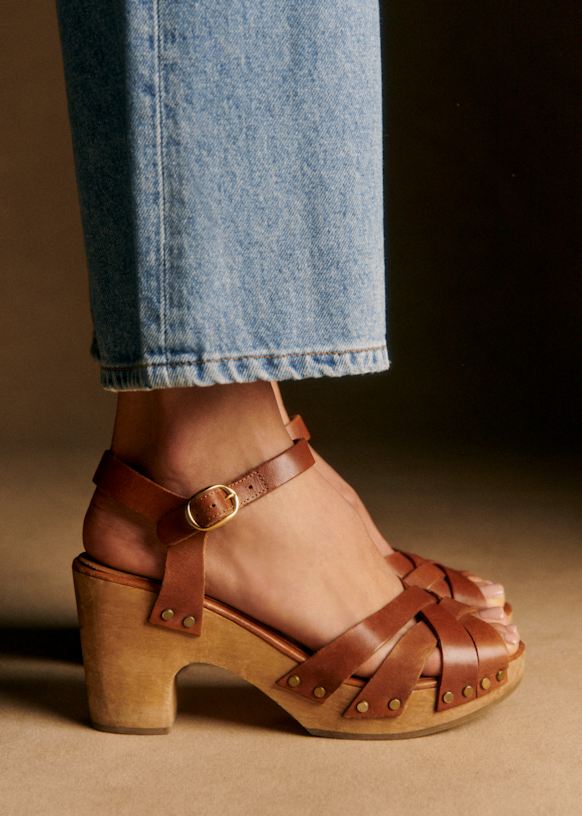 Isabelle Clogs - Smooth Camel - Bovine Leather - Sézane