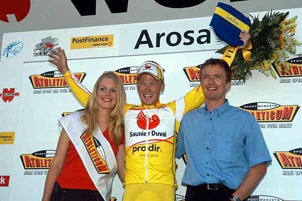 Chris Horner (Saunier Duval) on the podium
