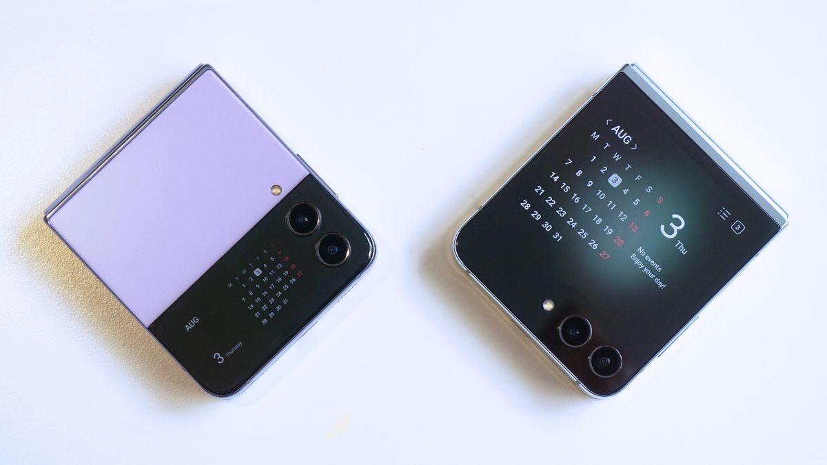 Samsung Galaxy Z Flip 4 vs Samsung Galaxy Z Flip 5 front angled closed calendar