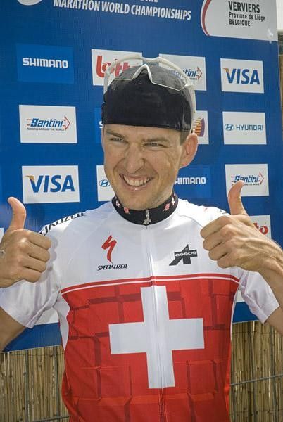 Two thumbs up for Sauser.
