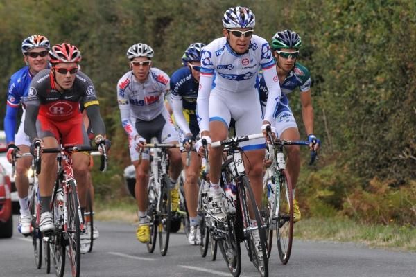 The break worked hard but was caught near the finish