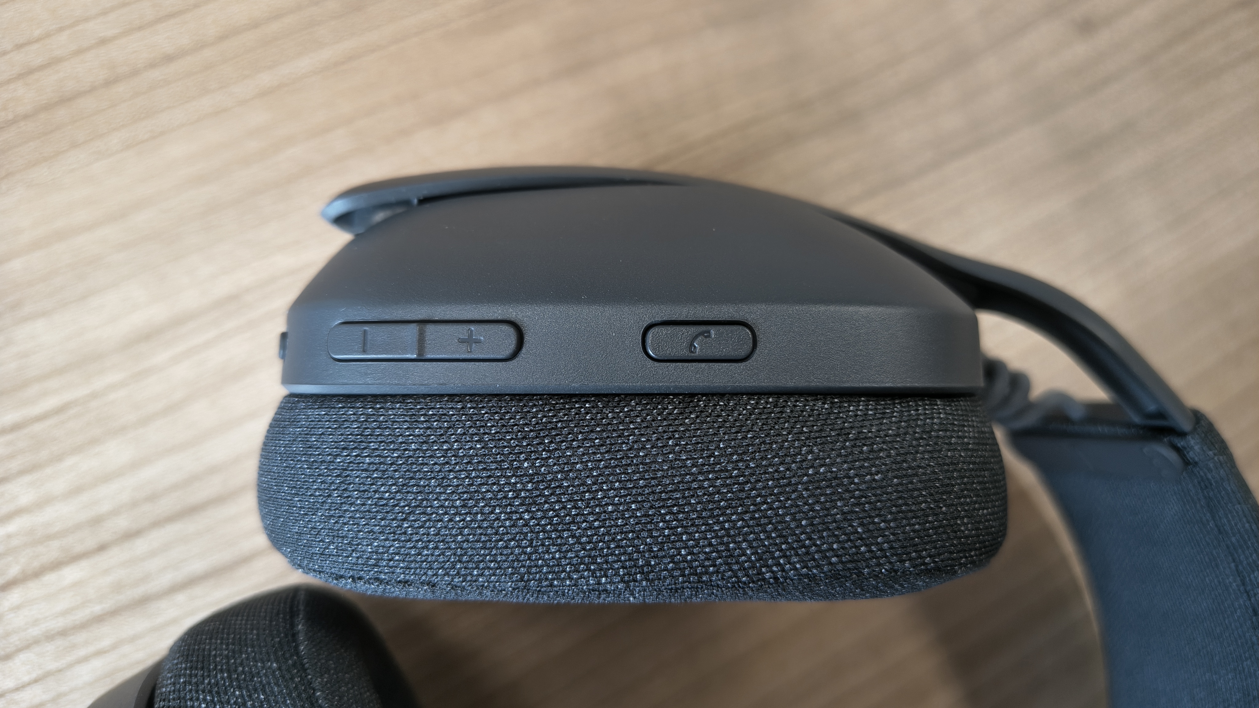 Logitech Zone Vibe Wireless