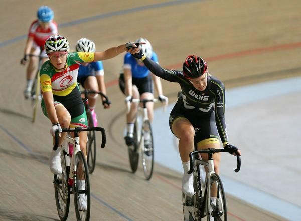 Isabella King (WA) is congratualted after winning the U19 women's scratch race.