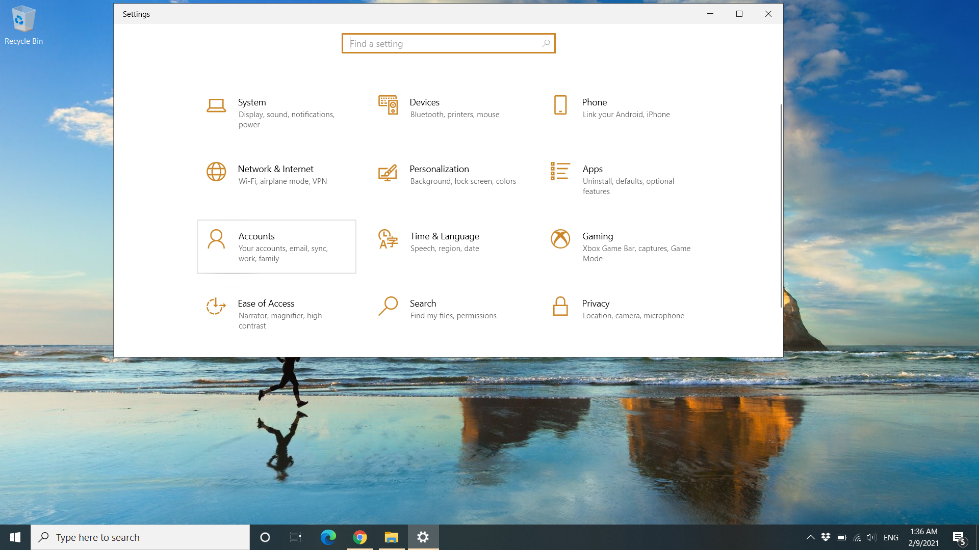 Máy tính để bàn Windows 10 hiển thị ứng dụng cài đặt