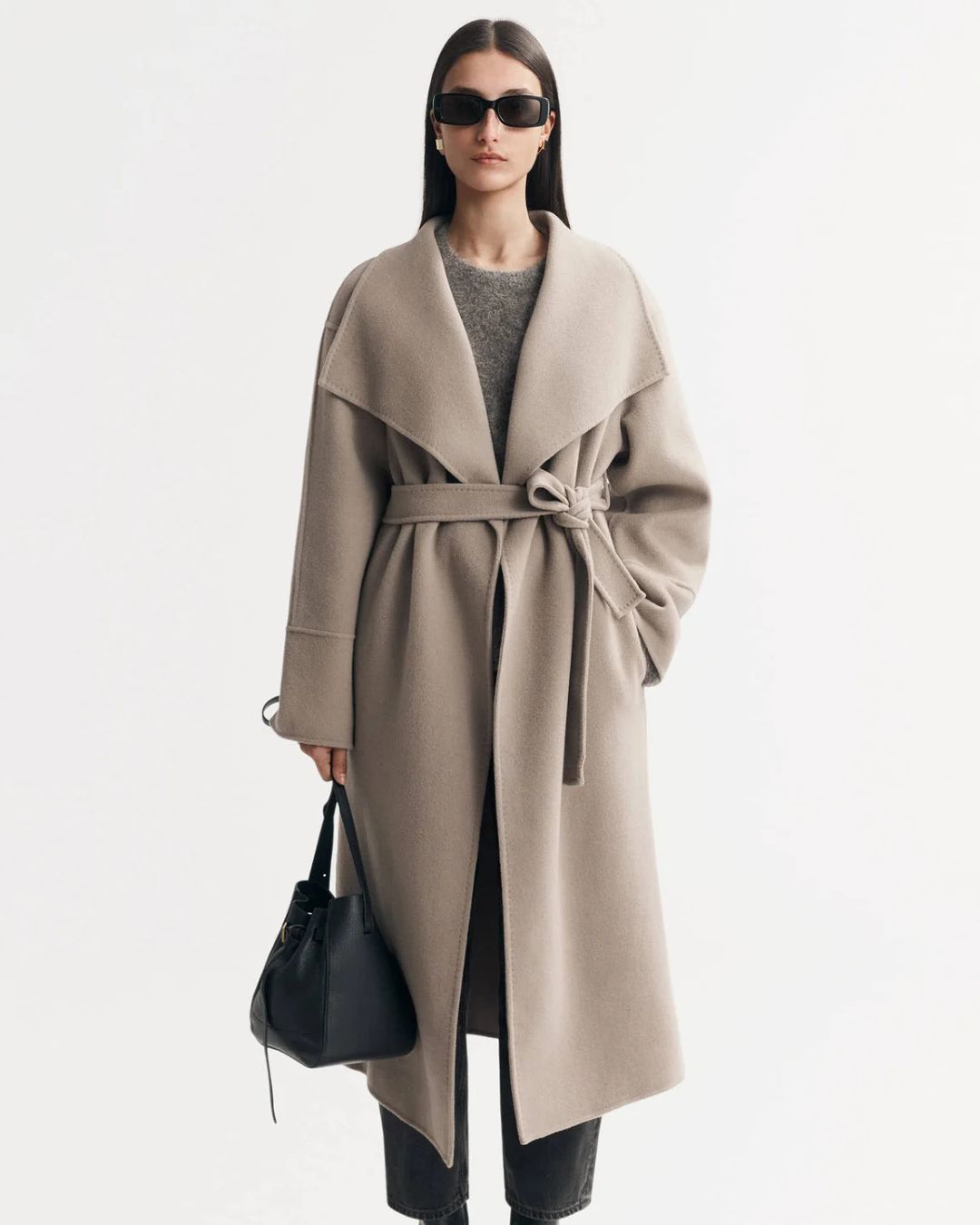 j73aMRS94pVckX9DLXTxkY-320-80 I'm a Stylist and Fashion Expert—This is the Simple Trick I'd Recommend If You Want to Look Classy