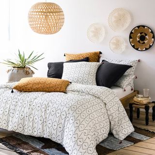 La Redoute home Mirni Printed Washed Cotton Duvet Cover with Tassels
