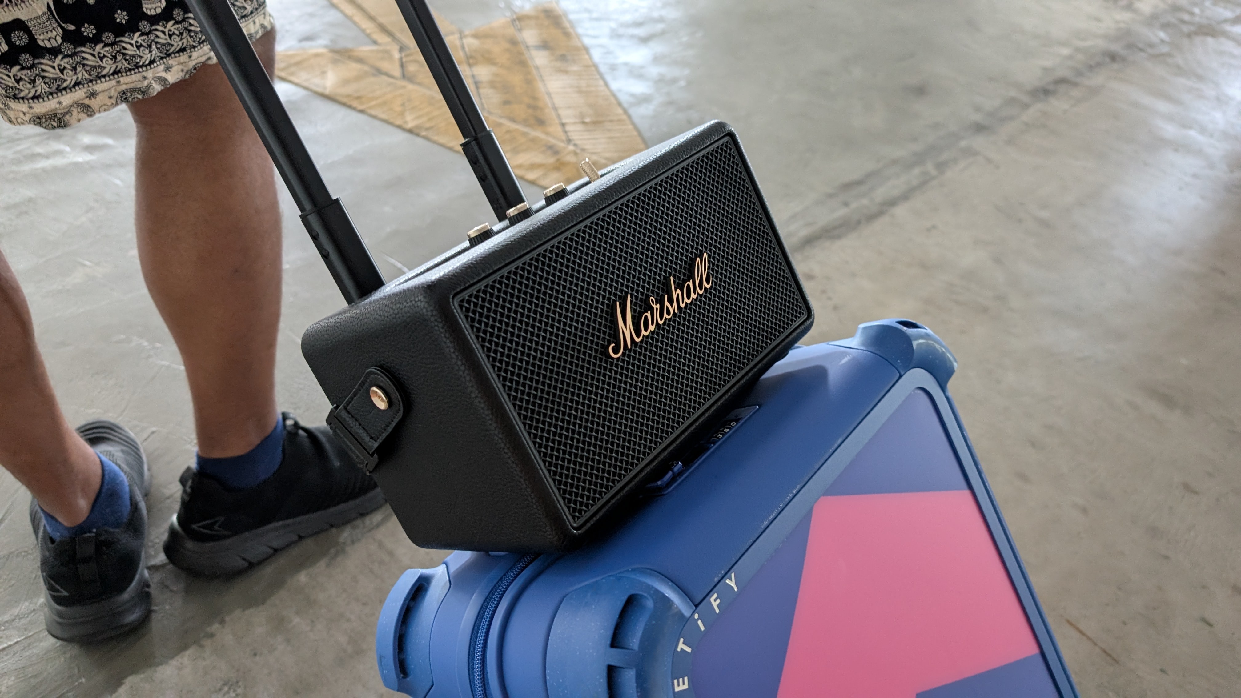 Marshall Kilburn III Bluetooth speaker