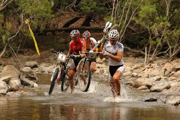 The race leaders reach the Roaring Meg River Crossing