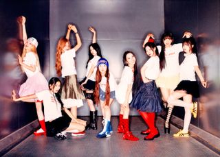 Sana, Jihyo, Tzuyu, Mina, Nayeon, Chaeyoung, Dahyun, Jeongyeon, and Momo of TWICE