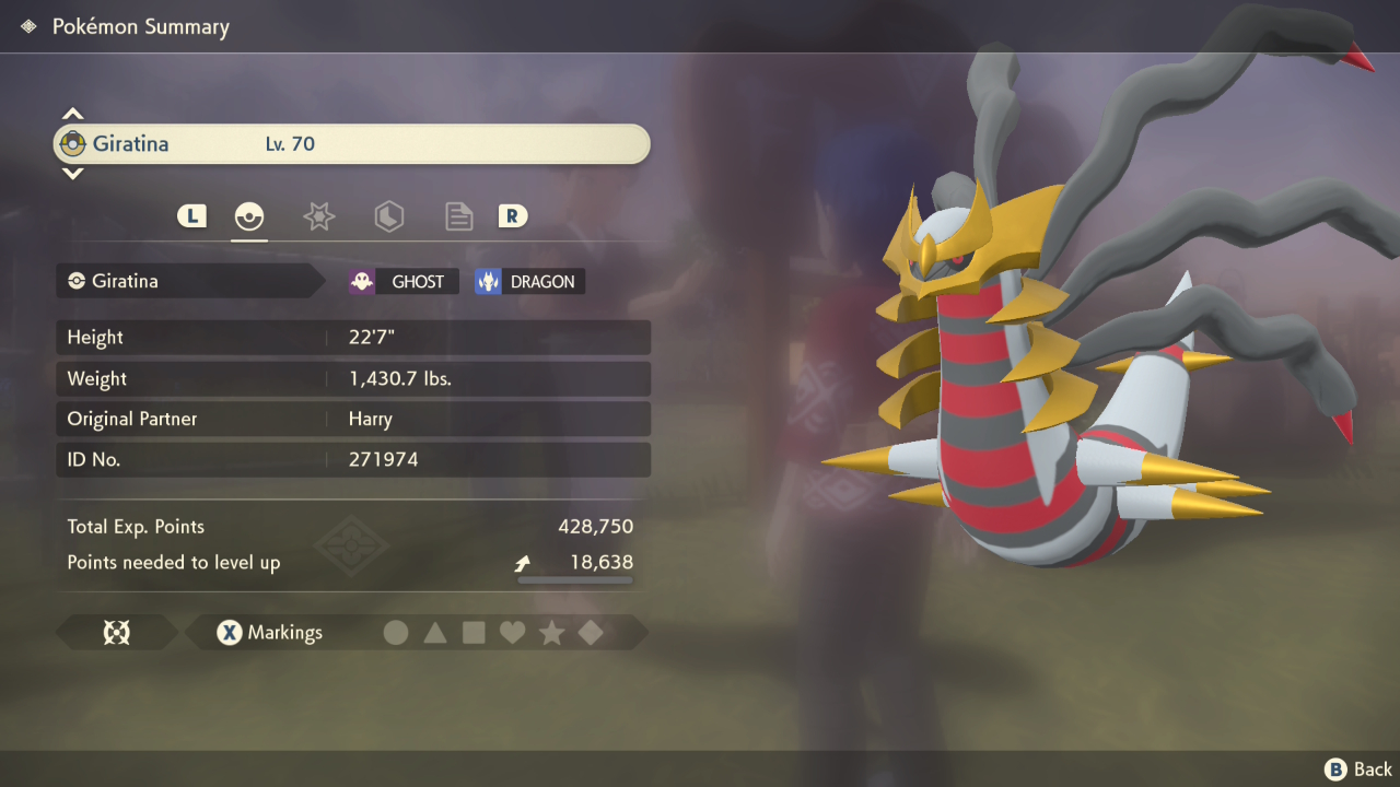 Giratina in Pok&eacute;mon Legends: Arceus, with handheld boost mode on