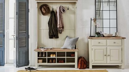 mudroom with cubby shoe storage bench