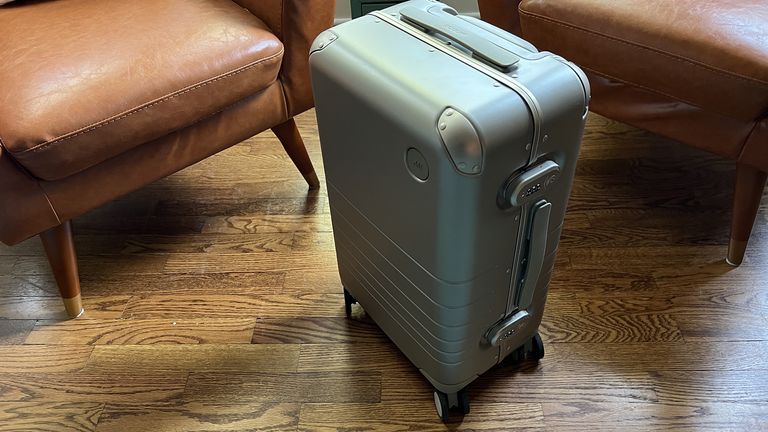 Monos Hybrid Carry-on Suitcase Review: A Stylish Weekend Case | T3