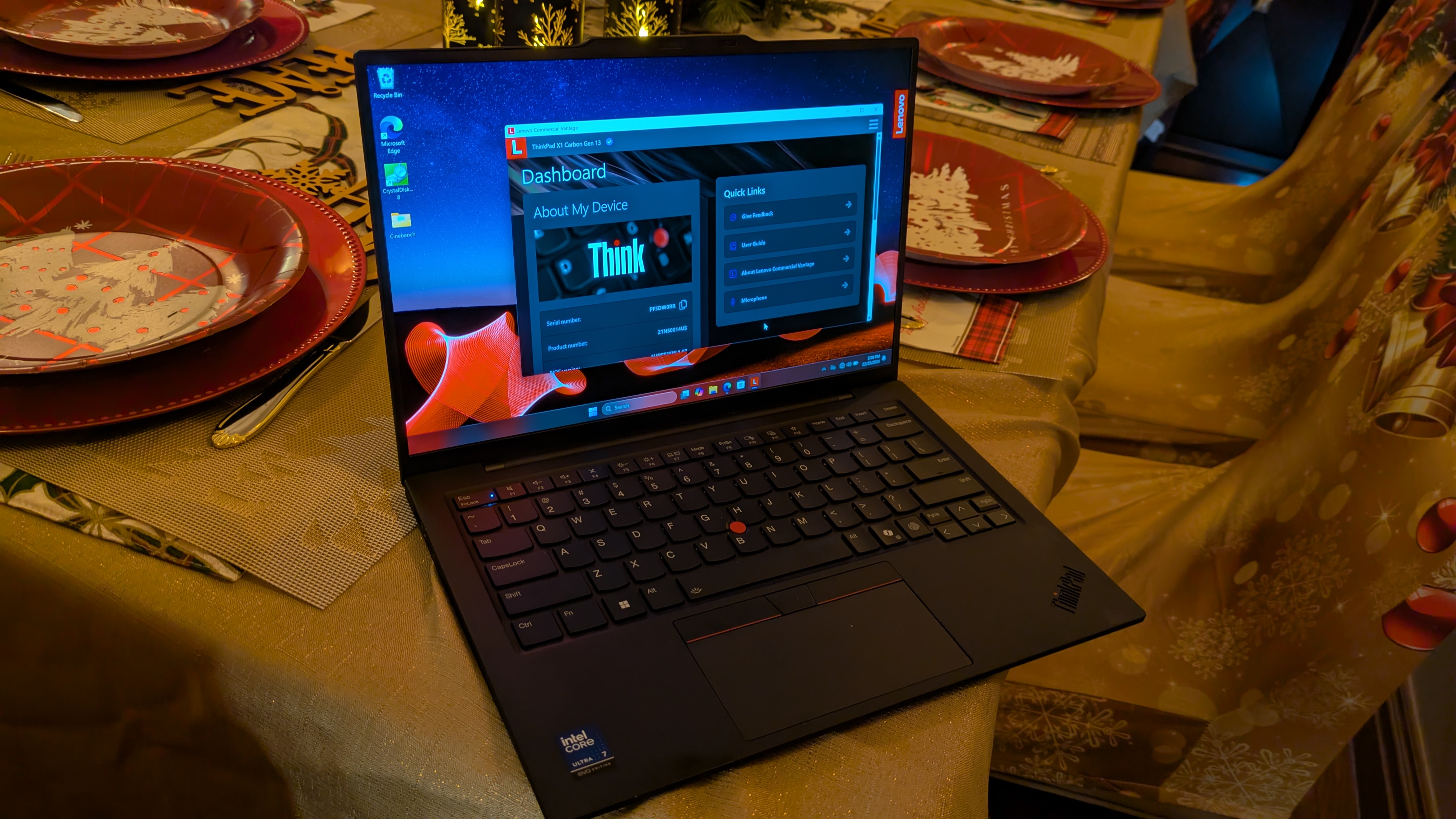 Lenovo ThinkPad X1 Carbon (Gen 13) Aura Edition