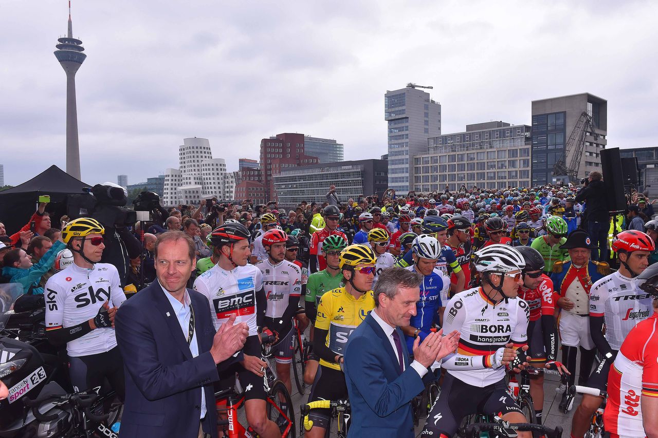 The start of the second stage of the Tour de France in D&uuml;sseldorf
