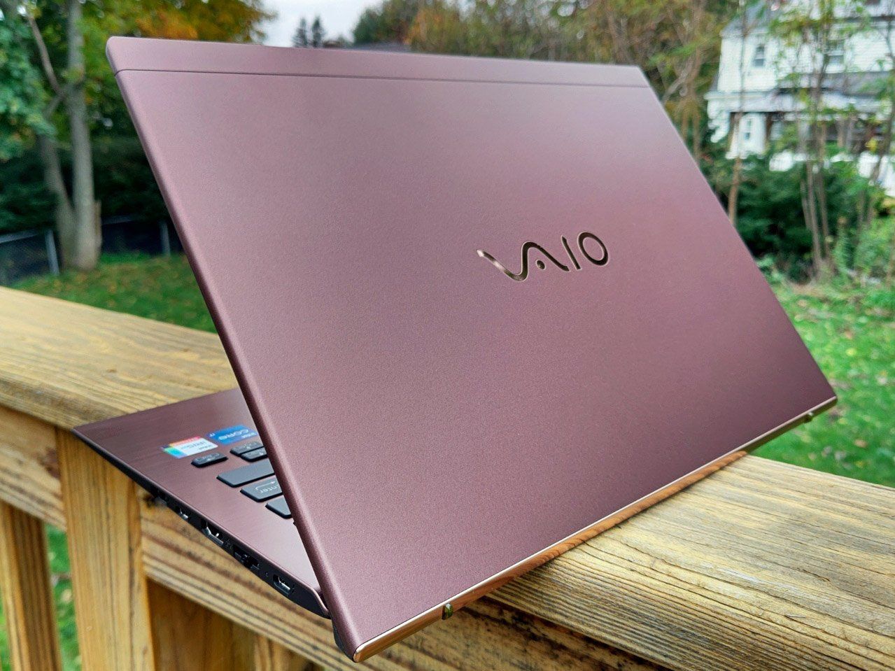 VAIO SX14 第12世代i5/16GB/SSD1TB/Win11Pro VAIO SX14 (2021) - Review 2021 - PCMag Middle East