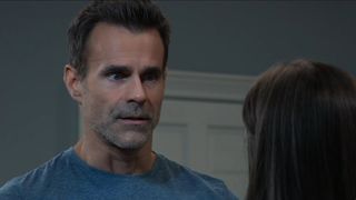 Cameron Mathison as Drew talking to someone in General Hospital